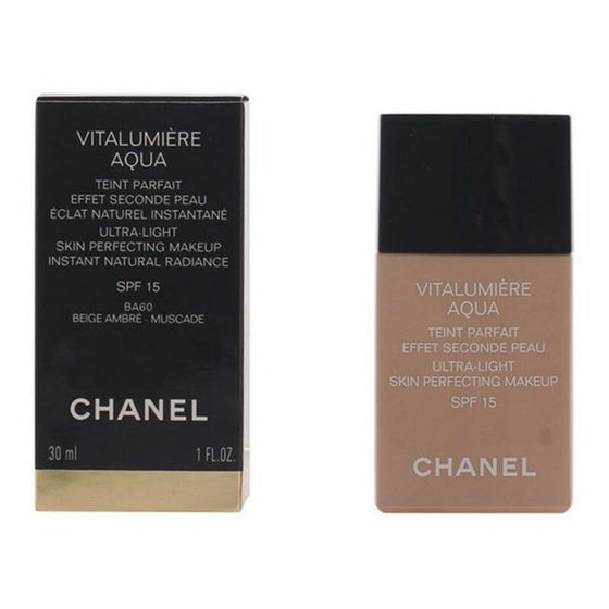 Base de Maquillaje Fluida Vitalumière Aqua Chanel